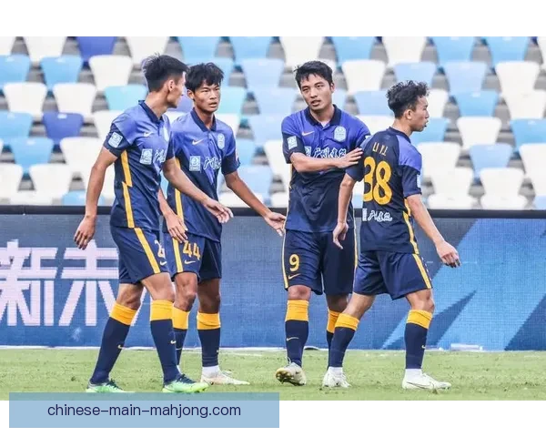 国足惊险胜泰国晋级亚洲杯十八强 曙光初现勇闯未来